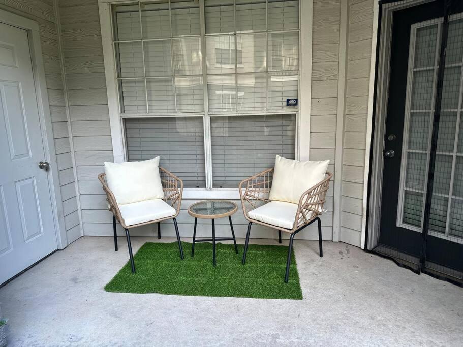 Devine Livings At Hermann Park Apartment Houston Exterior photo